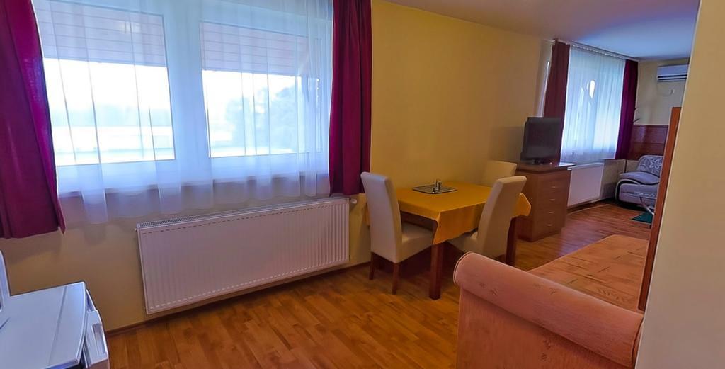 Hôtel Sport à Kecskemét Extérieur photo